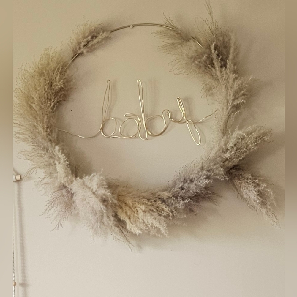 Neutral Pampas Grass Baby Wreath